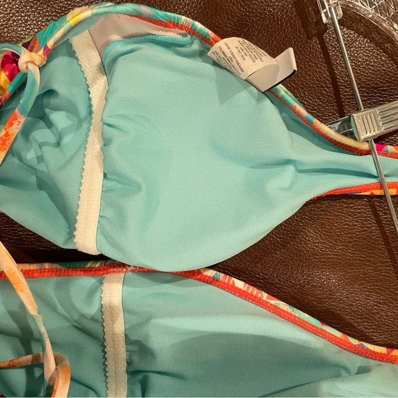 Bar III Multicolor bathing suit $20 OR BEST OFFER. Multi color swim suit - Picture 5 of 11
